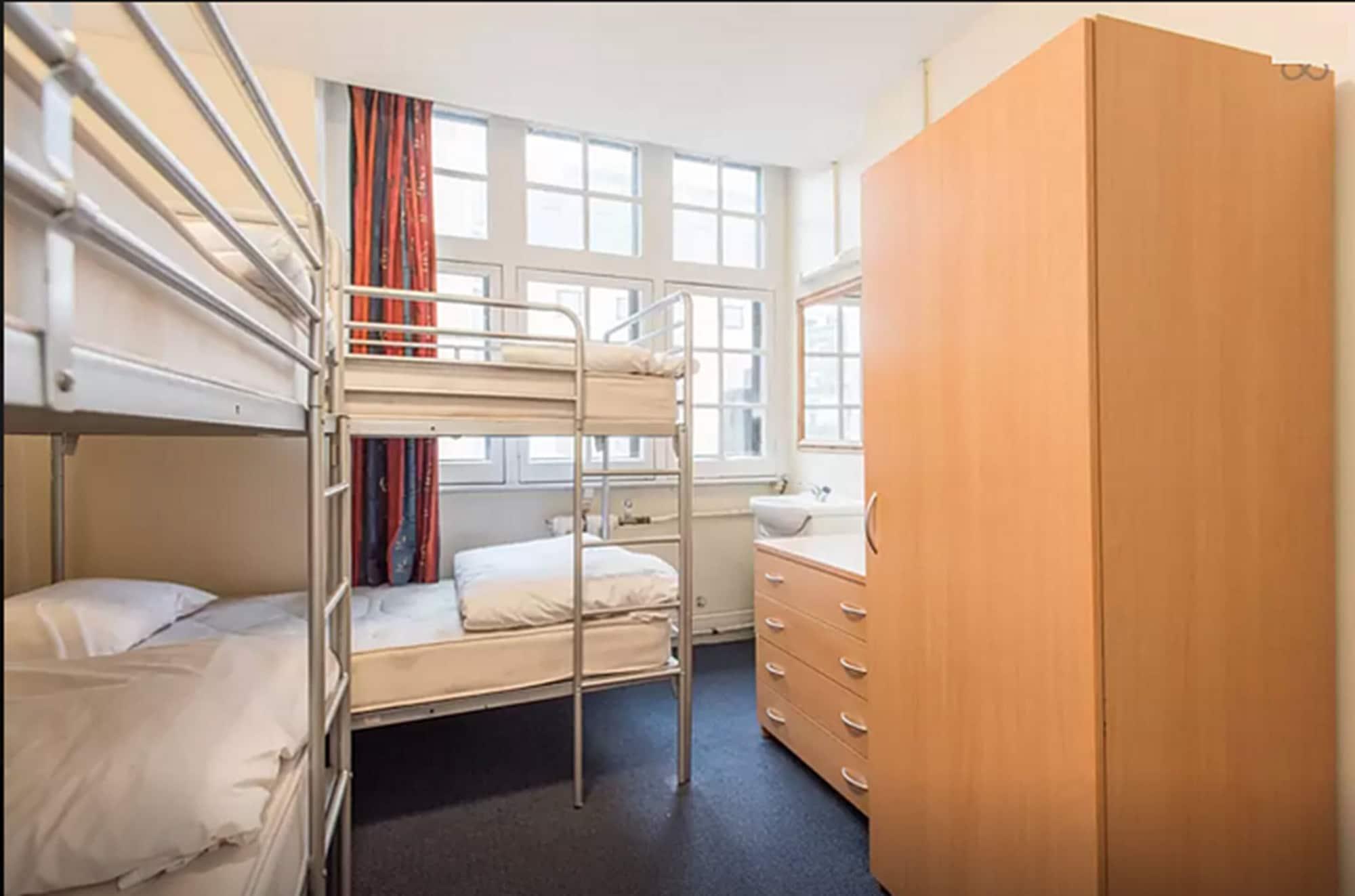 Continental Hostal