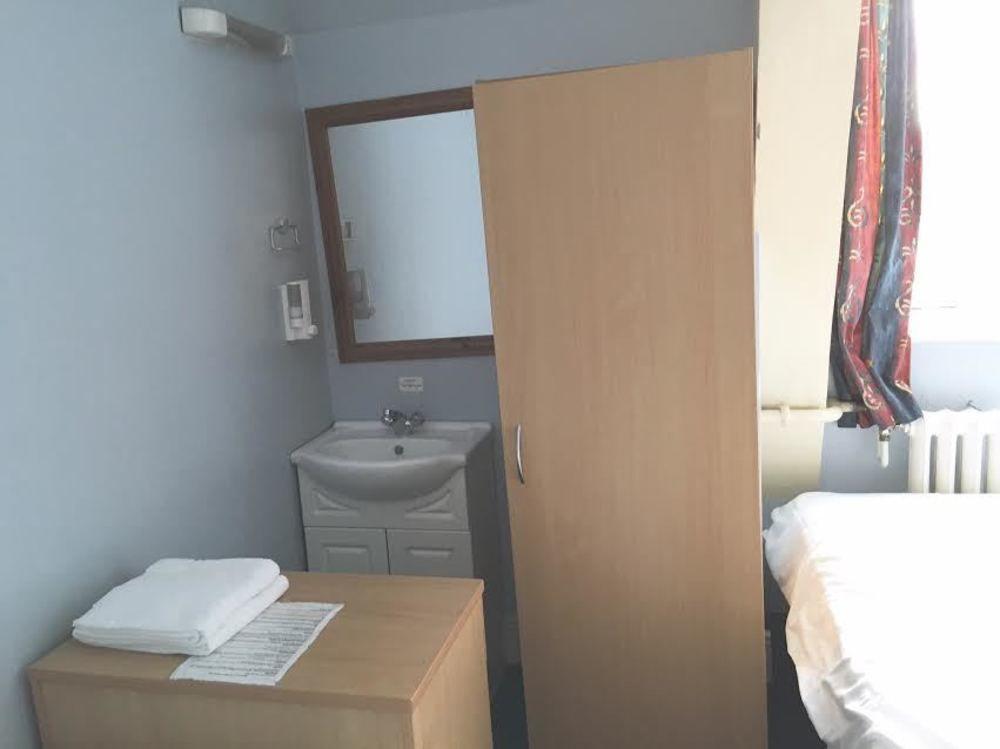 Hostal Continental *